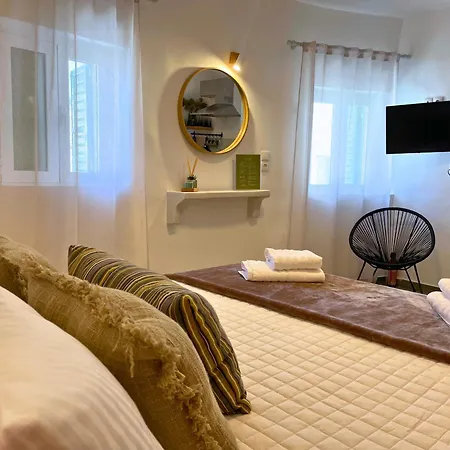 Dryopis Apartamento *